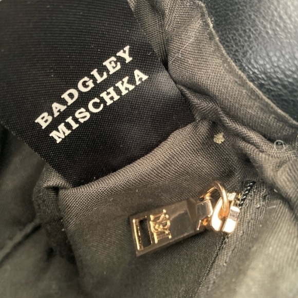 Badgley Mischka Women's Mini Flap Quilted Crossbody Handbag - Picture 10 of 12